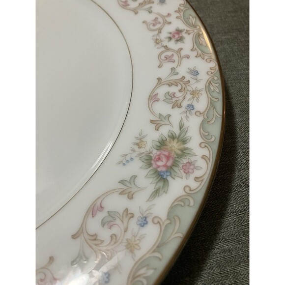 Rare set of two 10.5’ Croydon
by NORITAKE Plates Shabby Chic Plates-5908 pattern - Picture 6 of 13